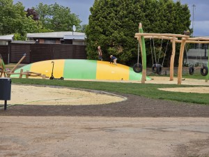 Spielplatz Sprungkissen